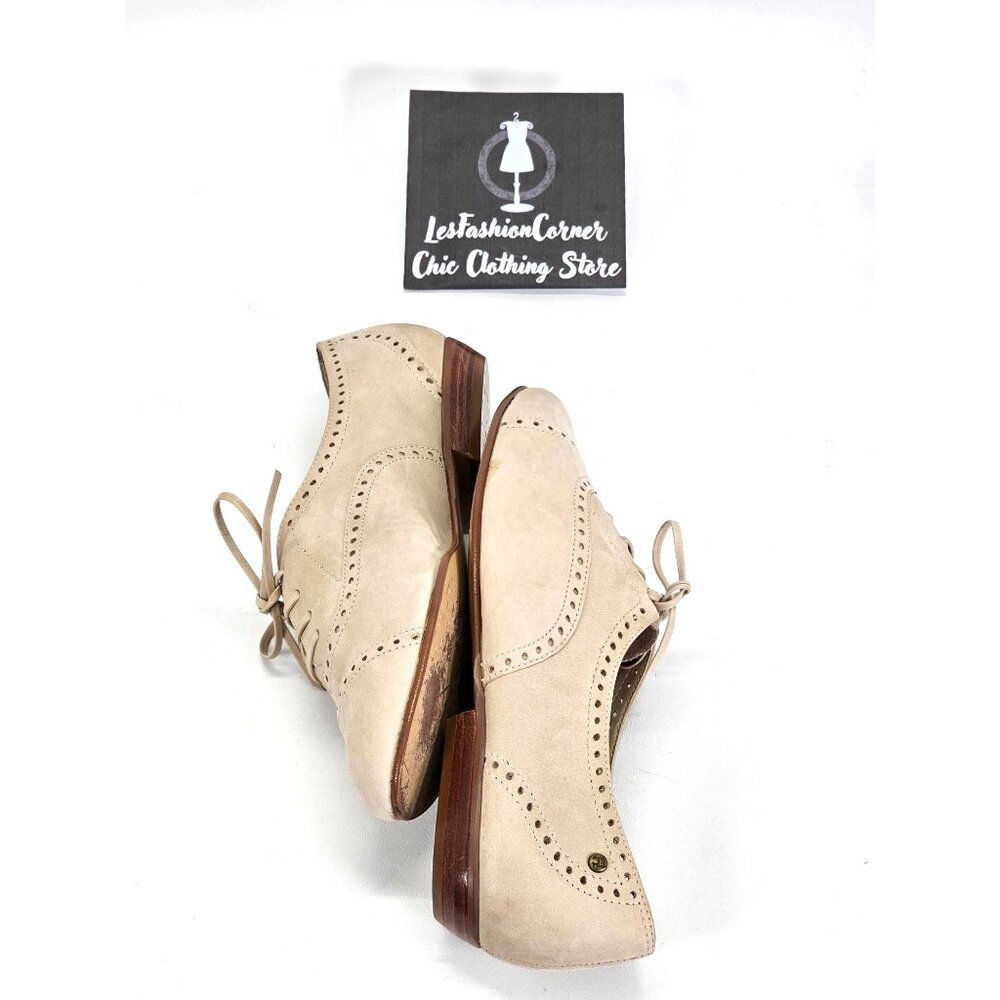 Etienne Aigner Beige Suede Oxford Flats - Picture 12 of 16